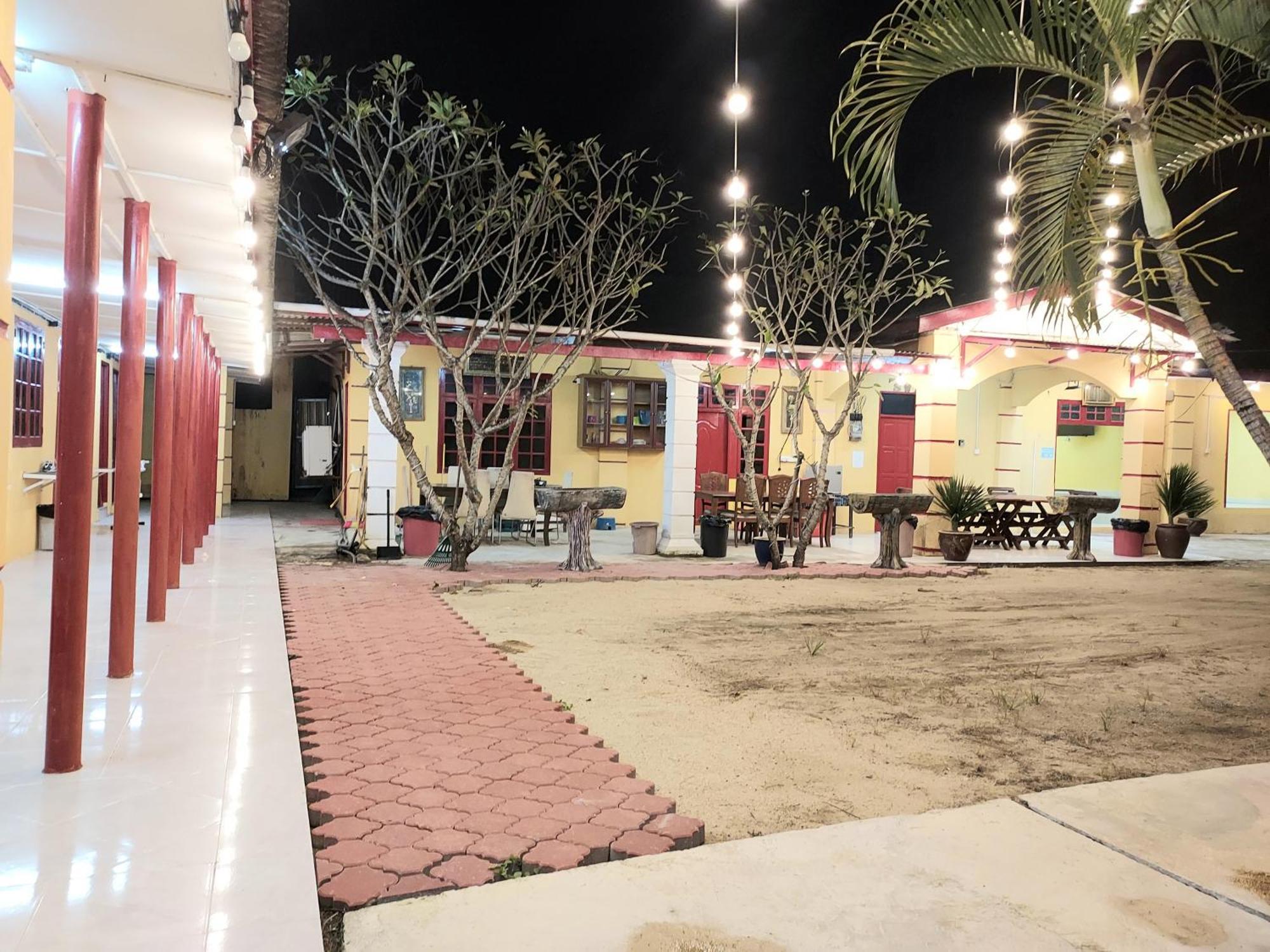 Irama Resort Amir Yjs , Pantai Irama Bachok Dış mekan fotoğraf